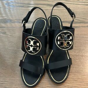Tory Burch - Metal Miller Wedge - Black Gold - Size 9